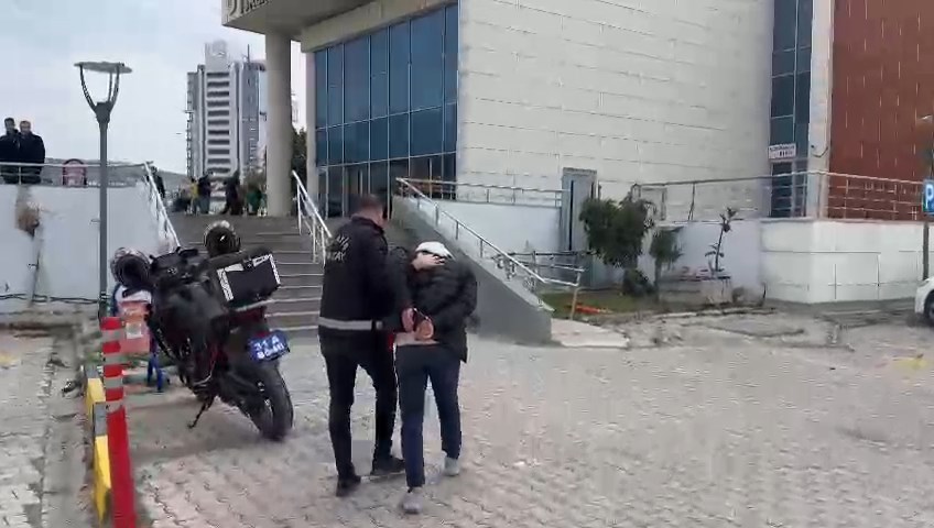 Whatsapp Video 2025 03 26 At 12.02.52 (1).Mp4 Snapshot 00.11.935