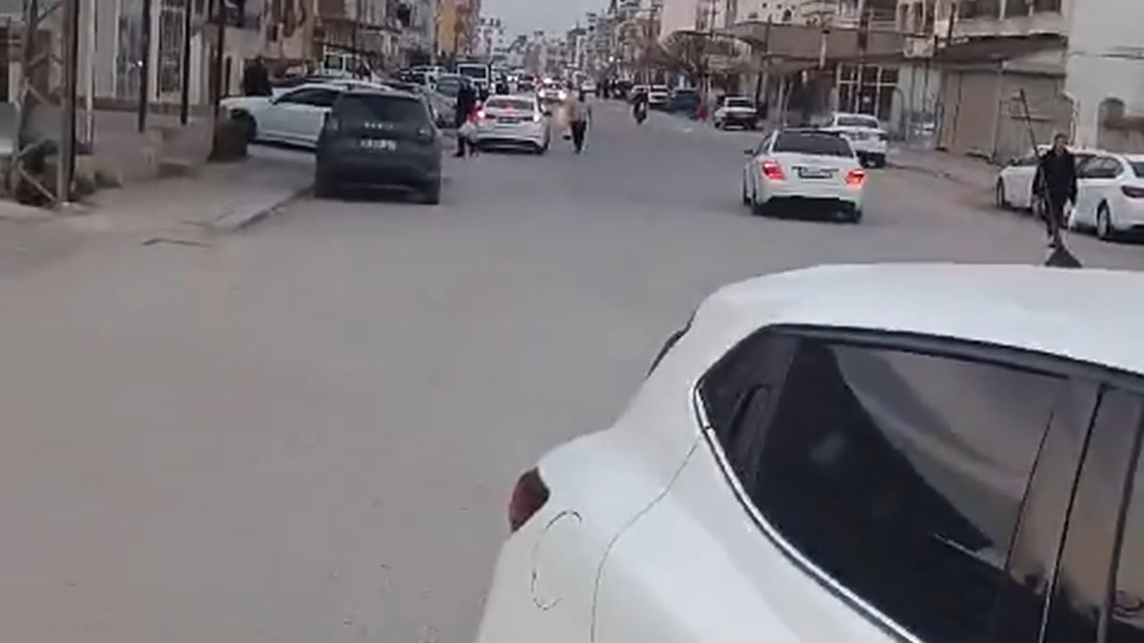 Xxx.mp4 Snapshot 00.08.906