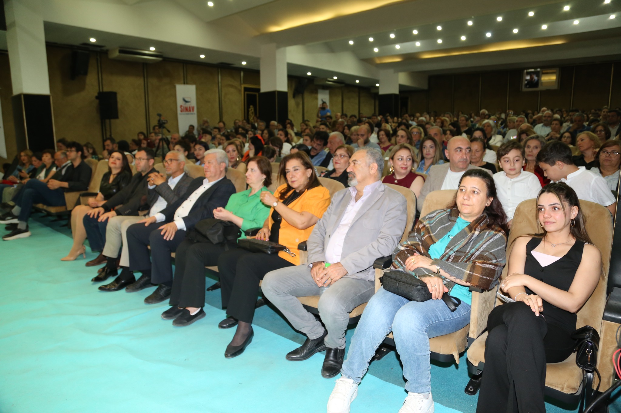 492542880 1217381770388536 5820573873350933789 N