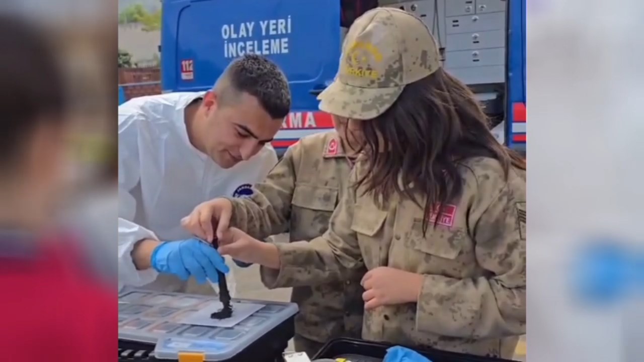 Gelecegin Komandolari.mp4 Snapshot 01.32.473