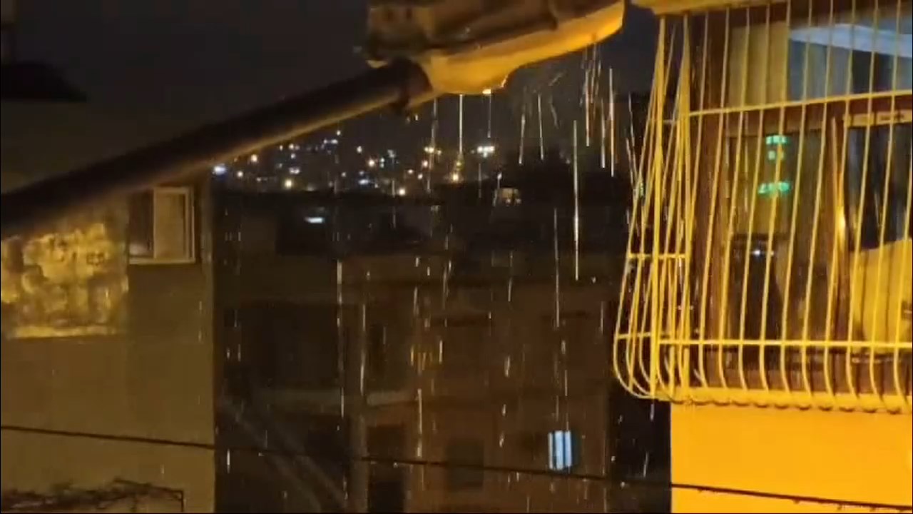 Iskenderunda Ruzgar Yagis Uyarisi.mp4 Snapshot 00.50.433