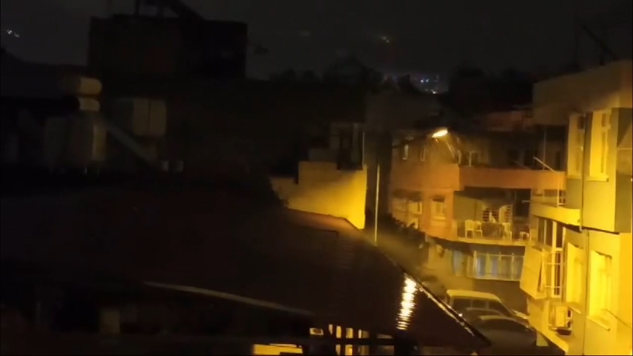 Iskenderunda Ruzgar Yagis Uyarisi.mp4 Snapshot 00.58.779