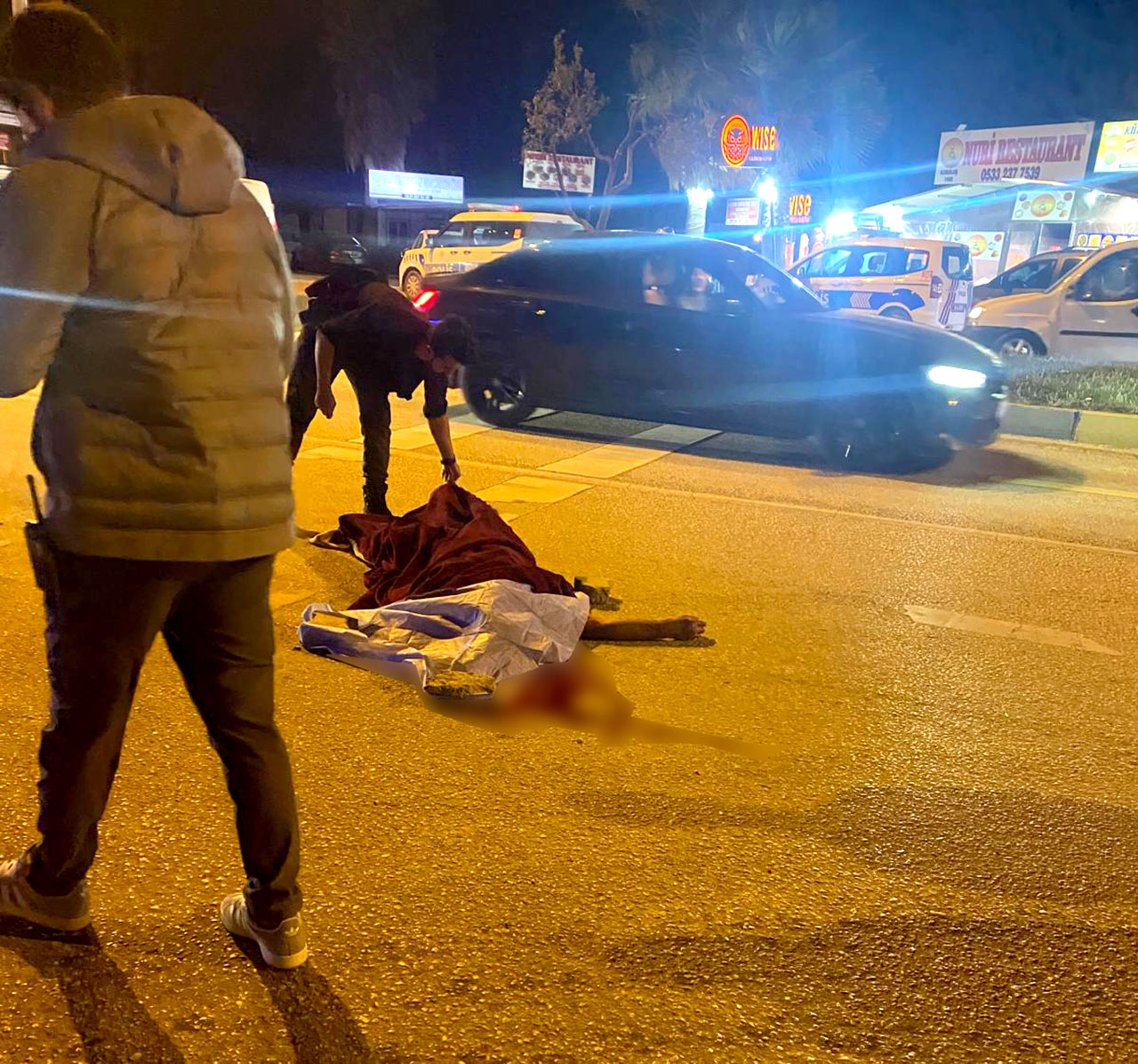 27D85Dee 7790 440A A2Ab C916608Ee216