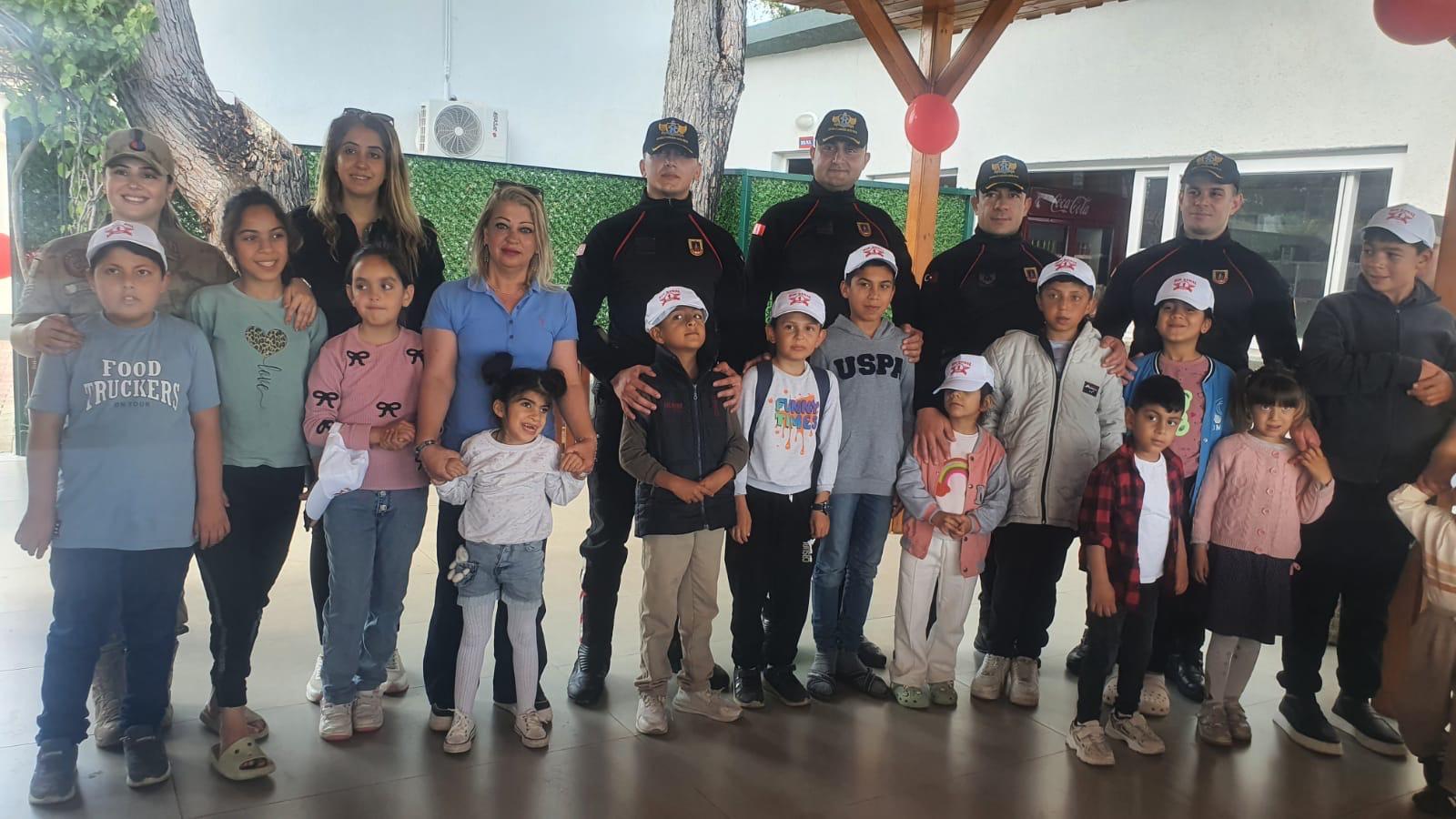 Arsuz Jandarma Cocuklar (3)
