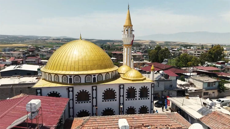 Deprem Sonrasi Yapılan Cami+3