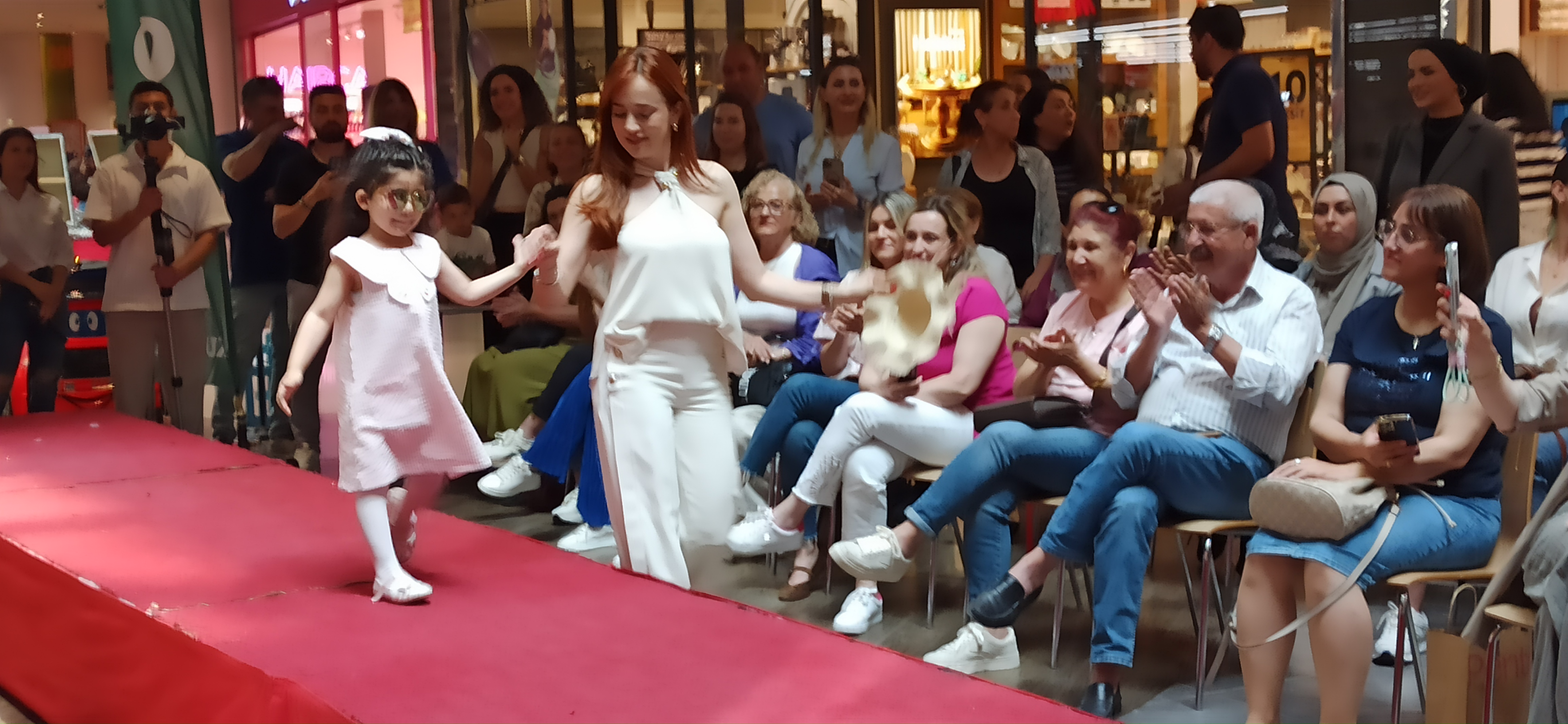 Dodi Defile (11)