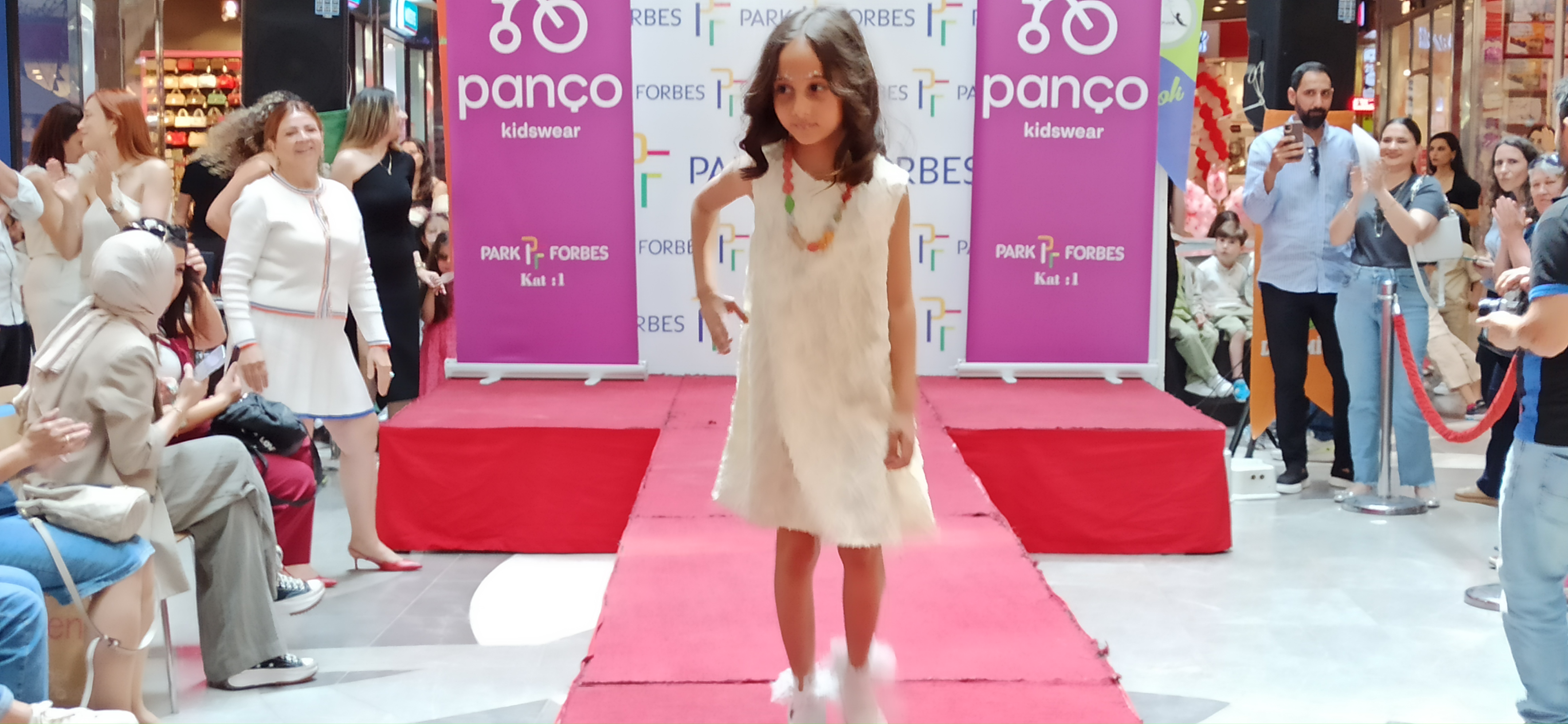 Dodi Defile (7)