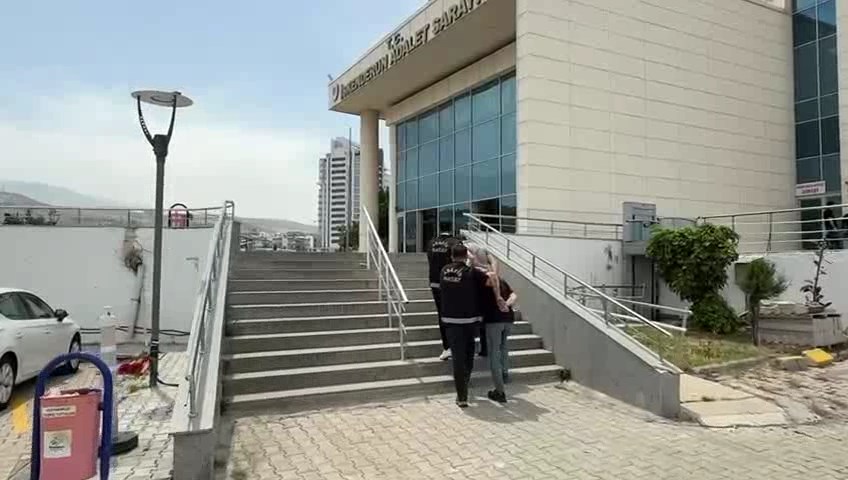 Iki Aranan Sahis Yakalandi (3)