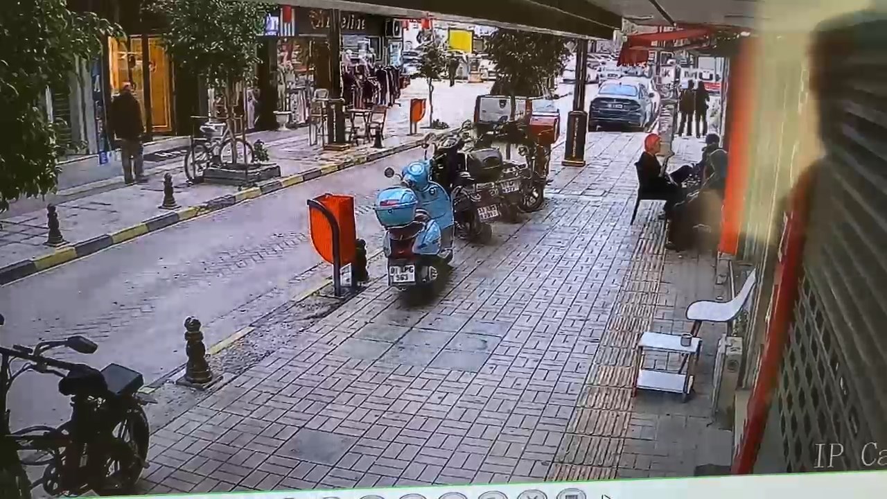 Whatsapp Video 2025 05 02 At 13.33.22 (1).Mp4 Snapshot 00.03.302