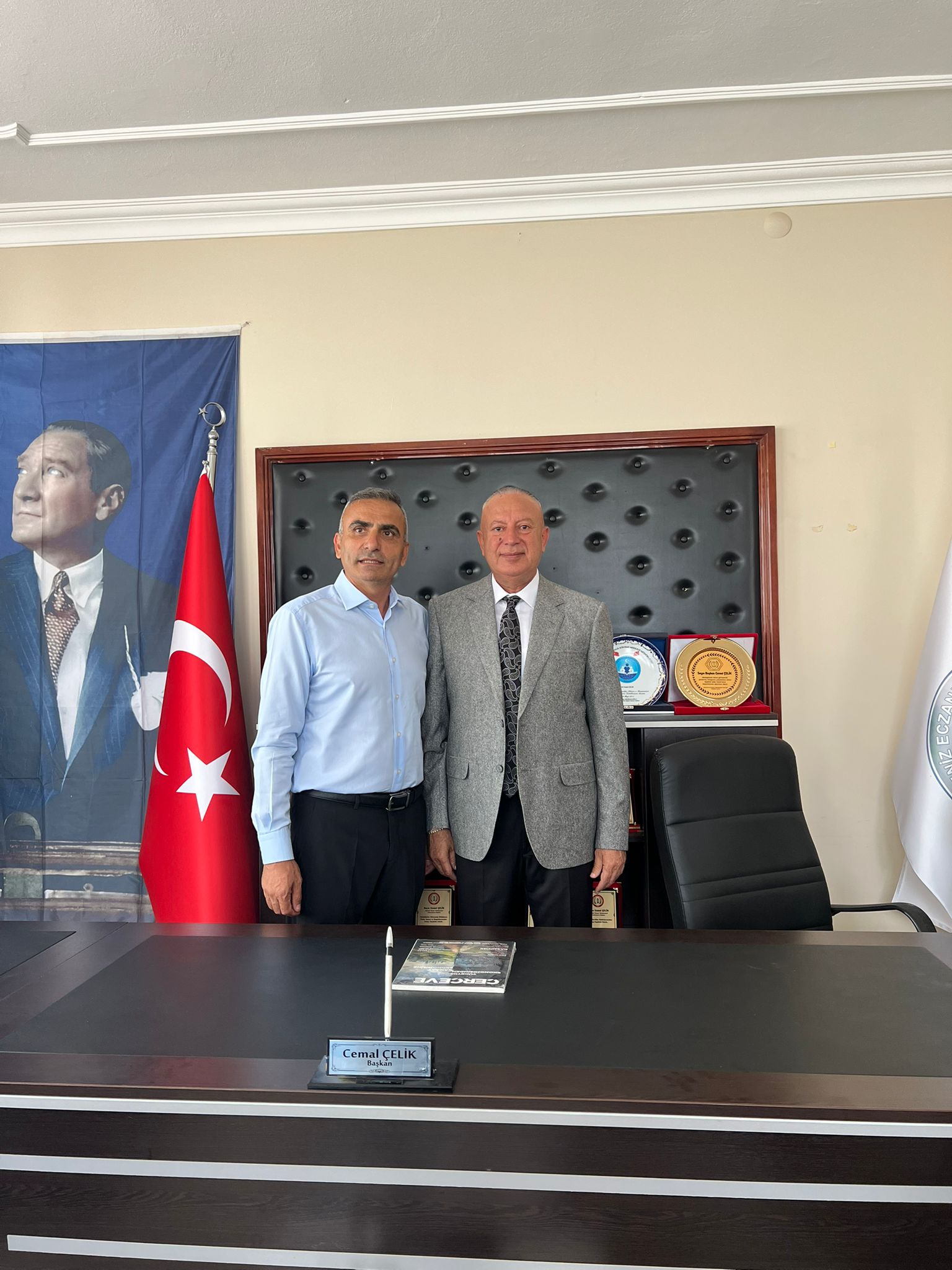 392527E8 Da49 484C 8Da4 9D34B78C2525