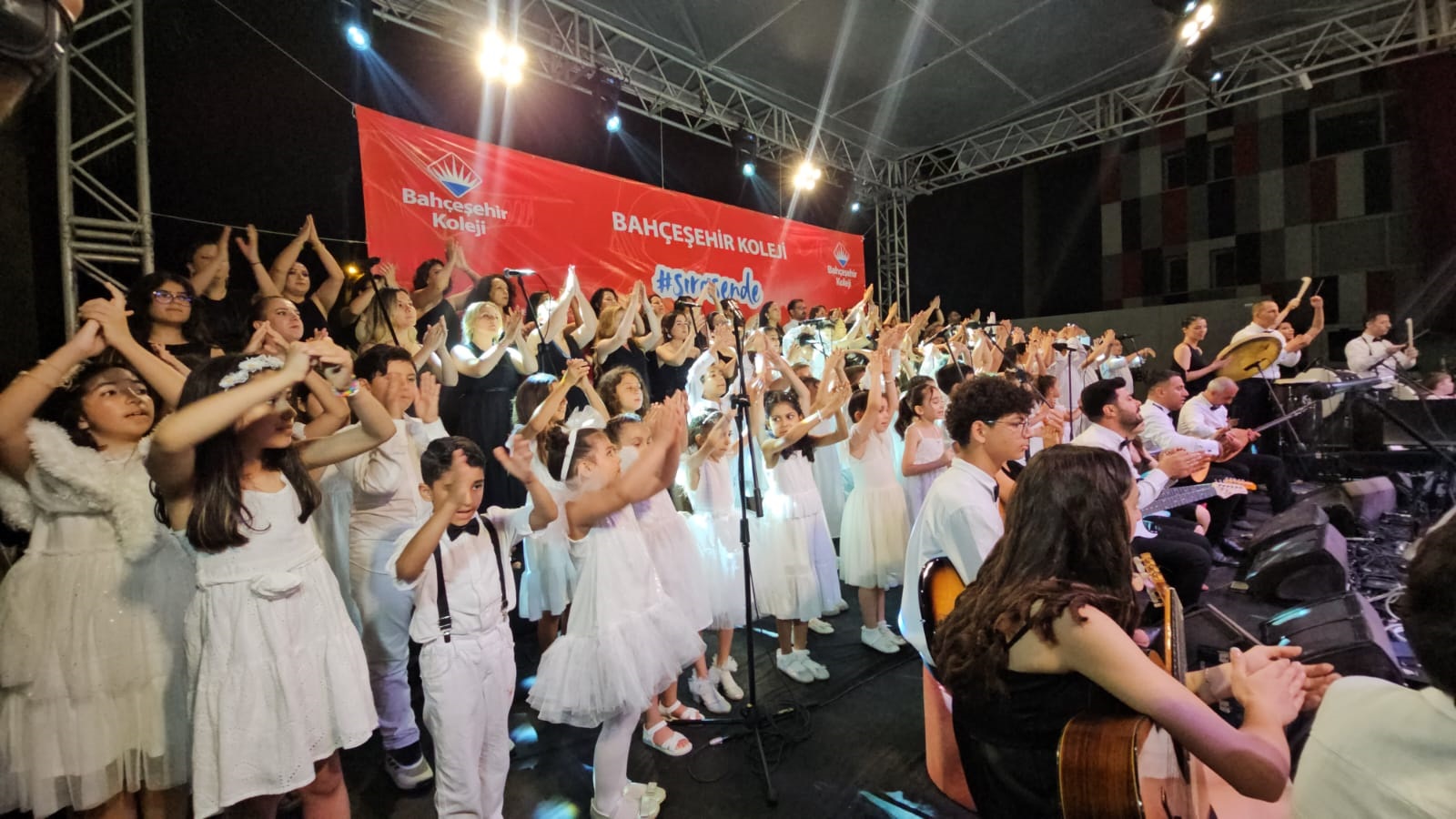 Bahcesehir Konser (14)