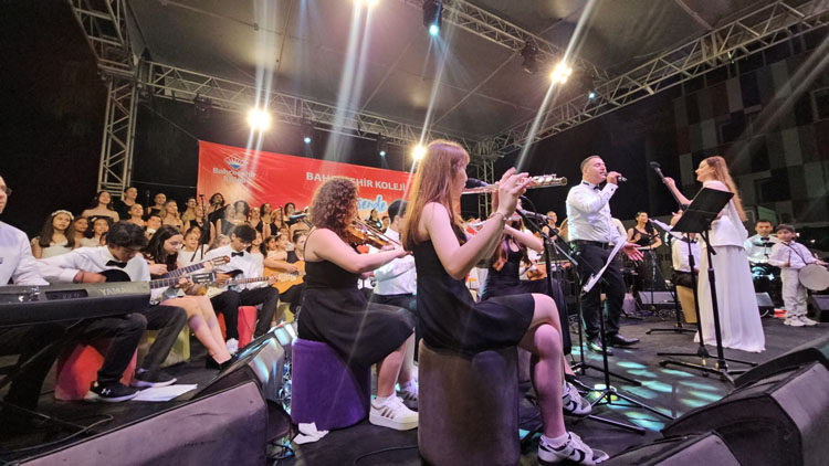 Bahcesehir Konser (2)