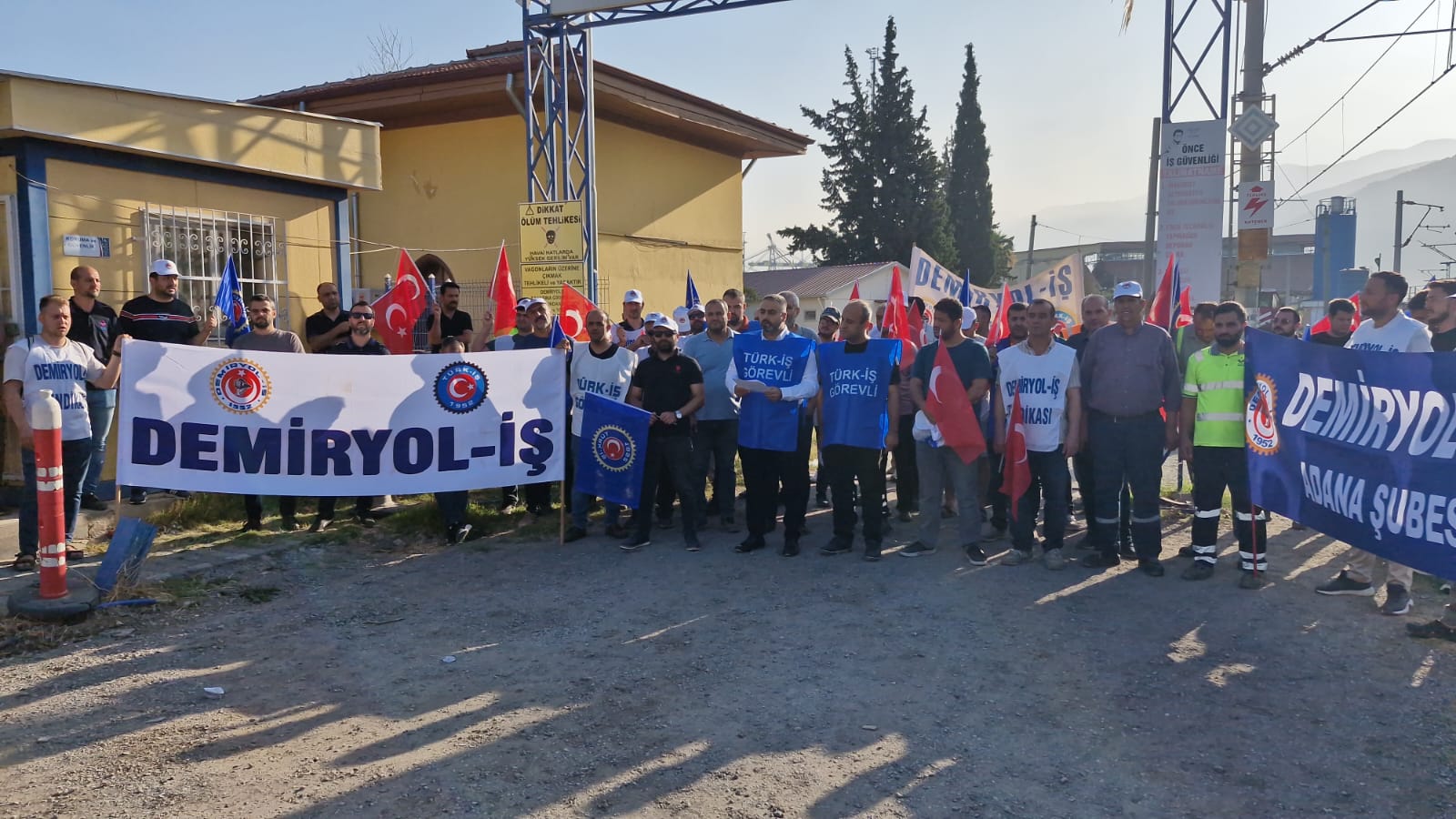Demiryol Is Eylemde (6)