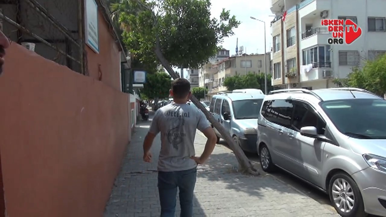 İki Dakika Gecikince Sınava Giremedi (6)