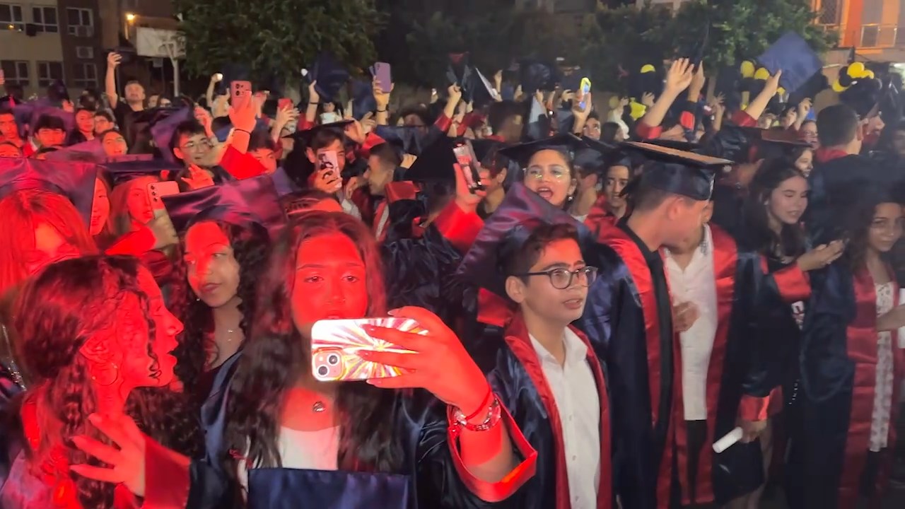 Namik Kemal Tören .Mp4 Snapshot 04.32.148