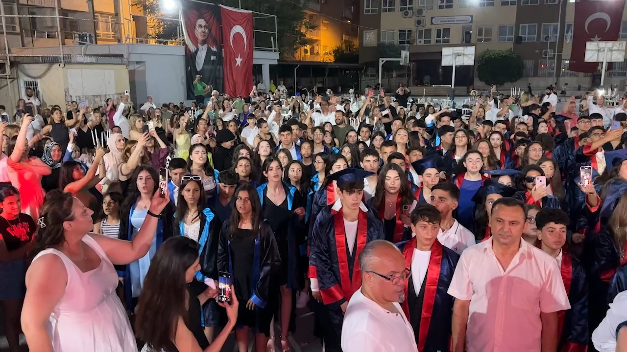 Namik Kemal Tören .Mp4 Snapshot 05.21.622