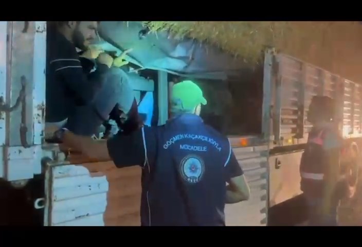 Whatsapp Video 2025 06 14 At 23.38.34.Mp4 Snapshot 00.37.967