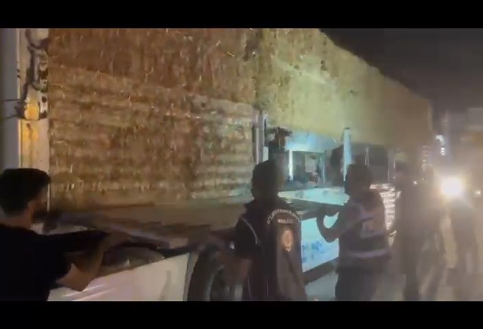 Whatsapp Video 2025 06 14 At 23.38.34.Mp4 Snapshot 01.06.390