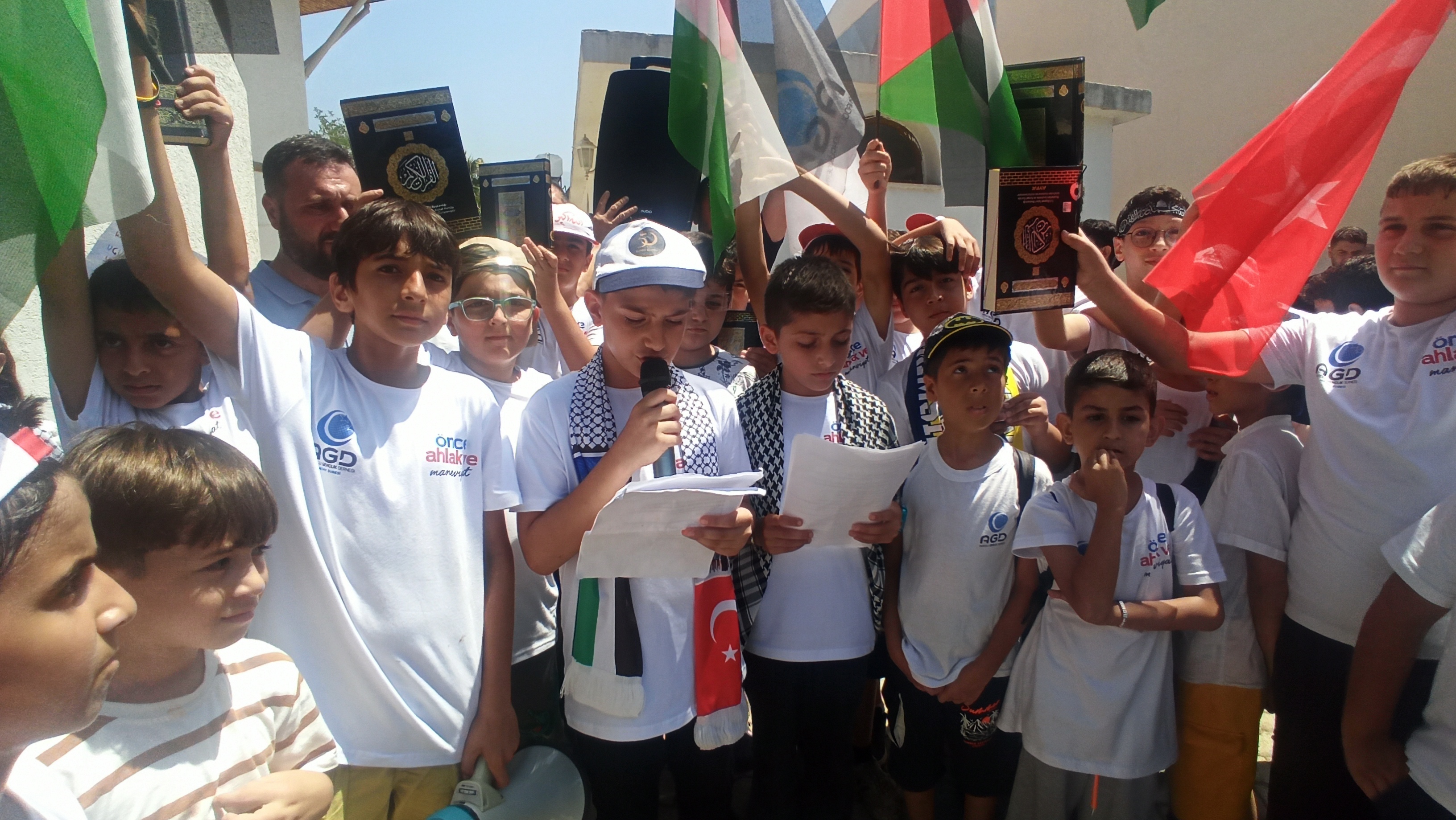 Gazze Icin Kermes (1)