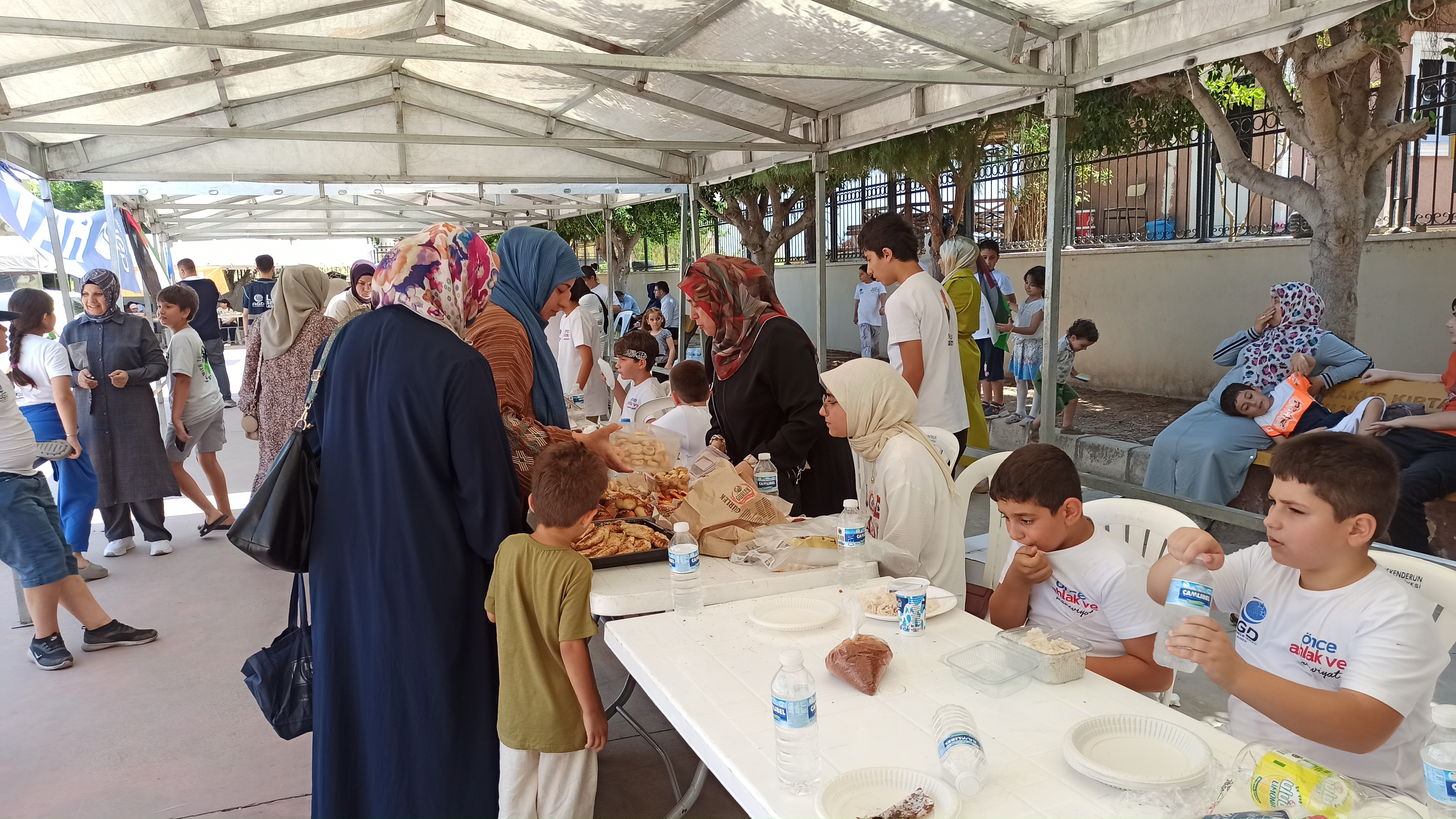 Gazze Icin Kermes (2)