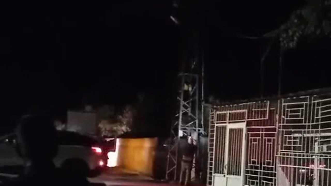 Hassa Trafo Patlamasi.mp4 Snapshot 00.46.156