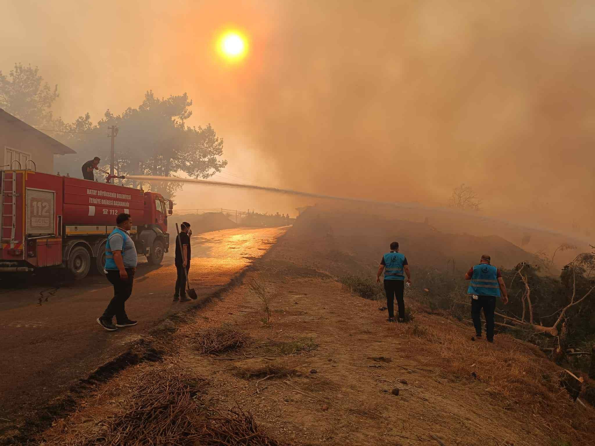 Hatayin Cigerleri Yaniyor (1)-1