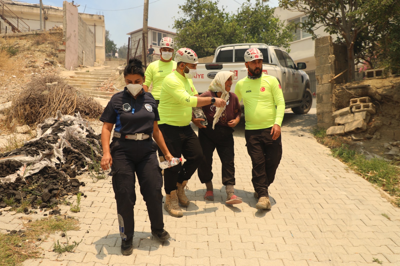 Hatayin Cigerleri Yaniyor (8)