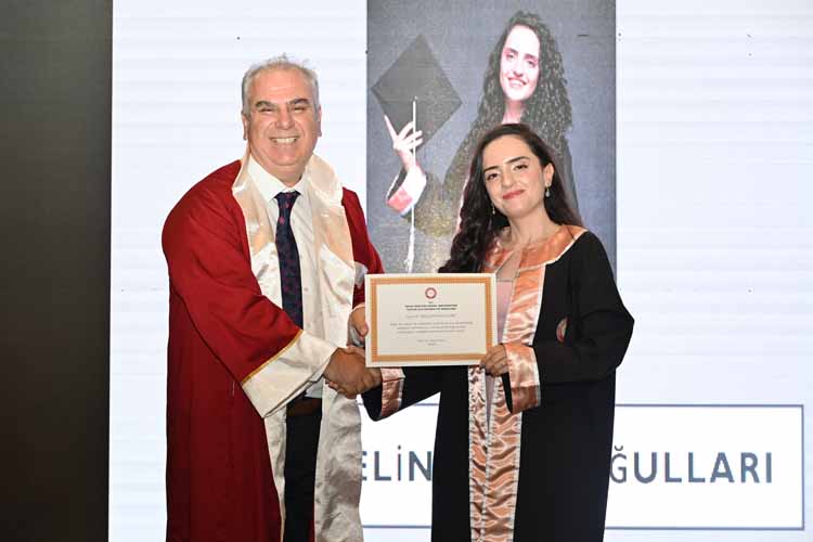 Mkü Tıp Mezunları+5