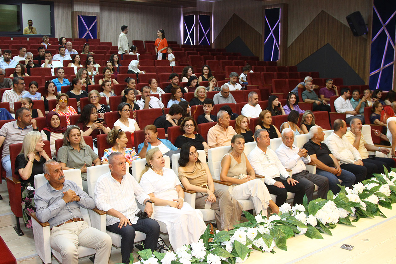 Seval Kirmit Yazar Soylesi (3)