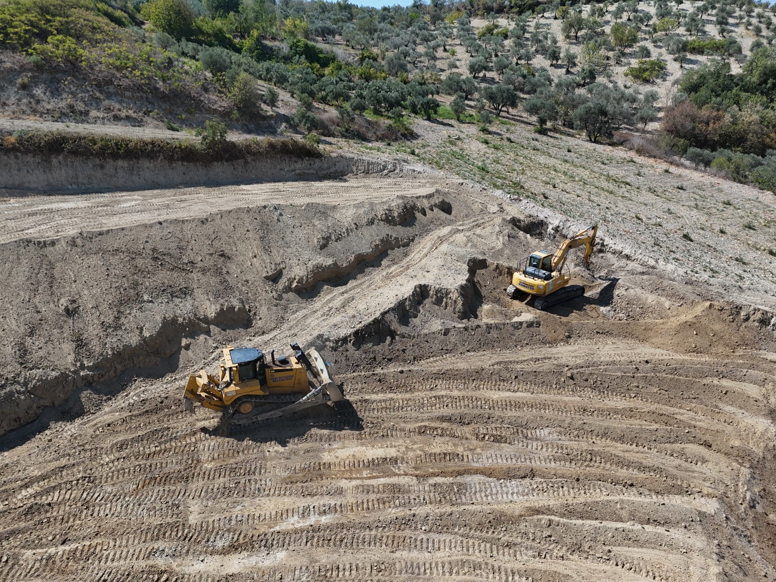 Altinozu Mezaralik (1)