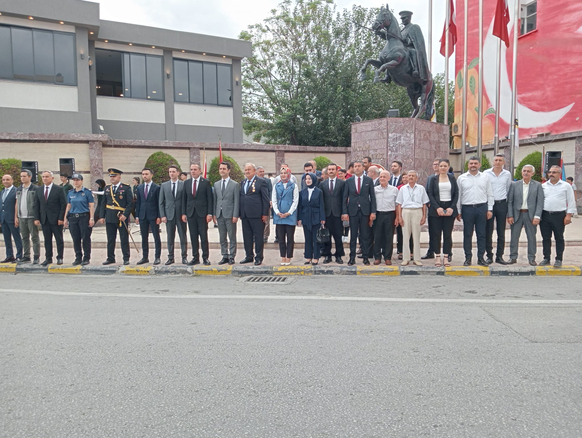 Fe82F5C5 6574 4B3F A328 5Df7Ca2C21E4