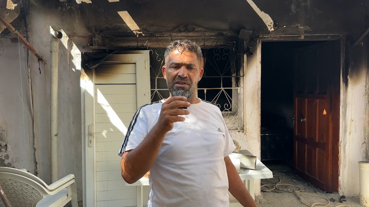 Yangın .Mp4 Snapshot 00.44.362