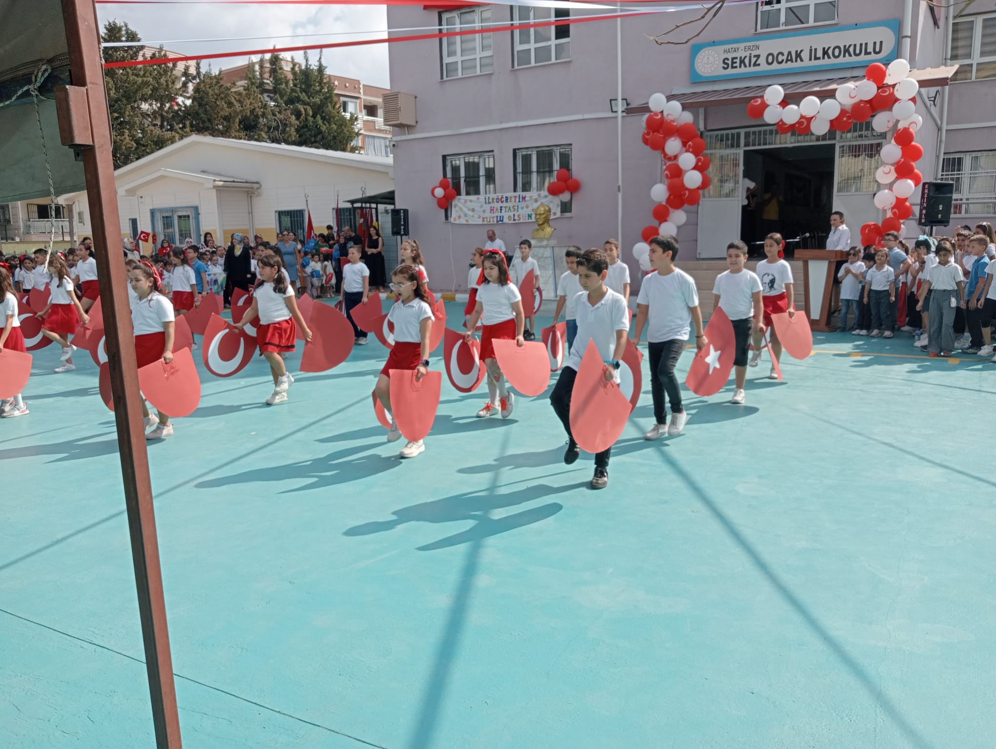 Erzin Ilkogretim Haftasi (4)