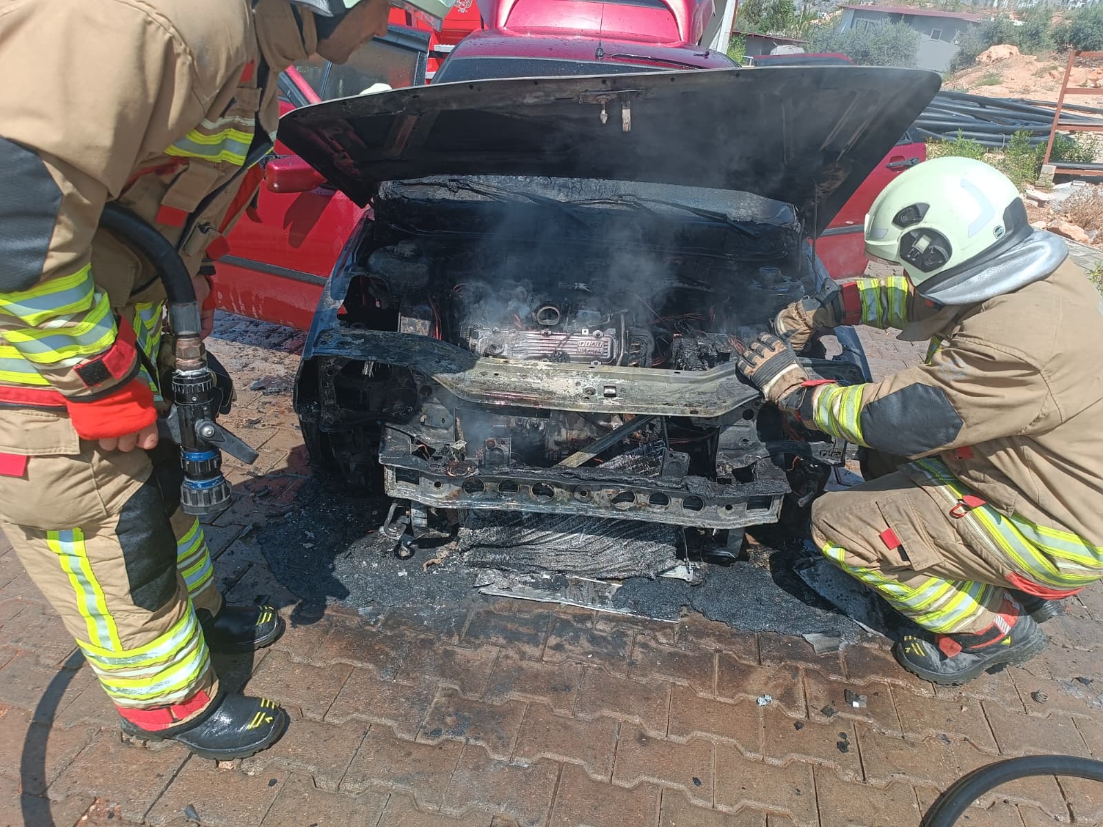 Isk Toki Arac Yangini (1)