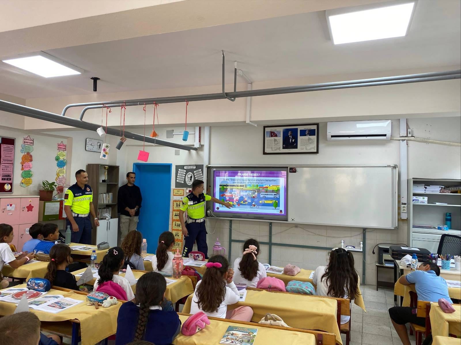 564589857 1209736994521122 6788346995291822598 N