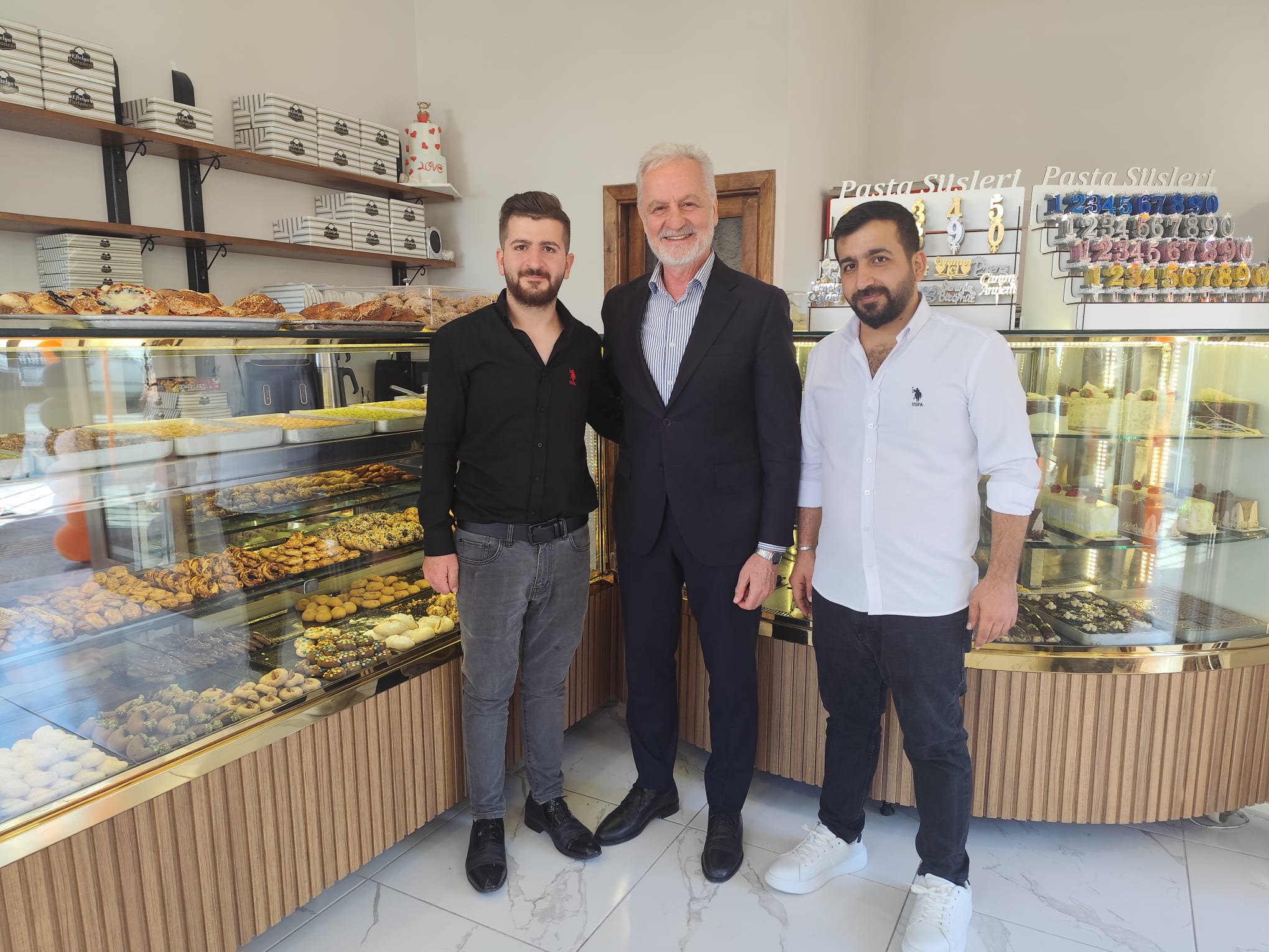 71D86051 B7Ec 4763 B1C8 0C2633A46E58