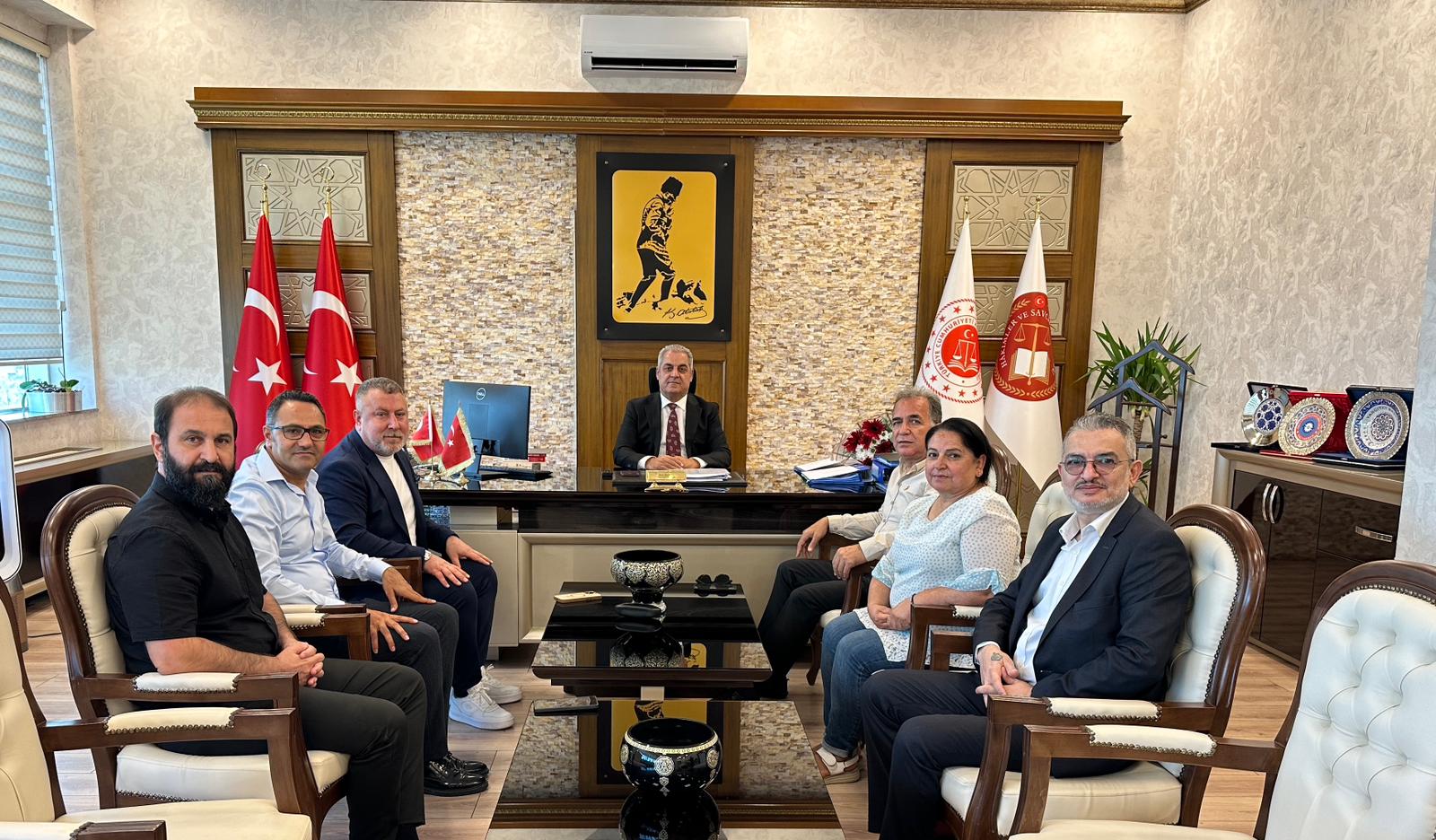 C14E1D54 78Da 40B0 9C4A Bd7473421037