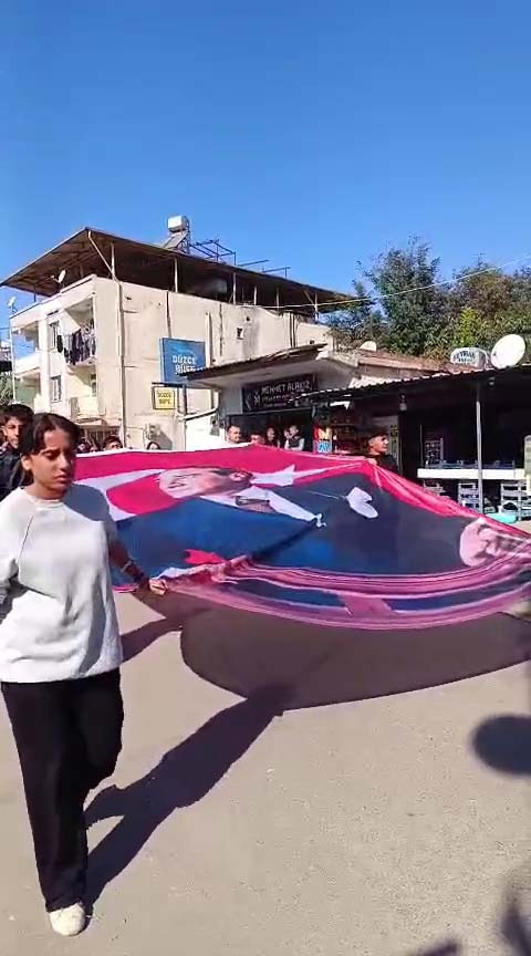 Dbb6241C C5B4 4D77 99Ff 09Ba8033B025