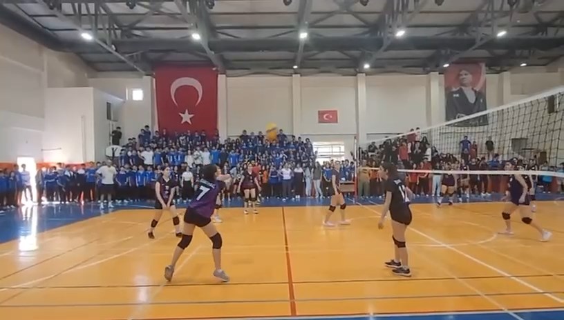 Filelerin Liseli Sultanlari (1)