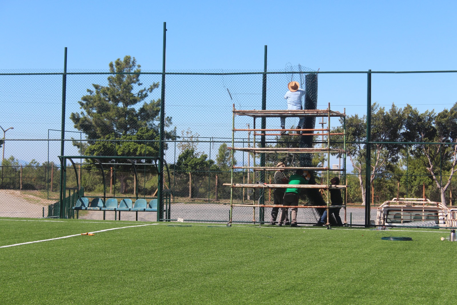 Karayılan Futbol Saha (2)