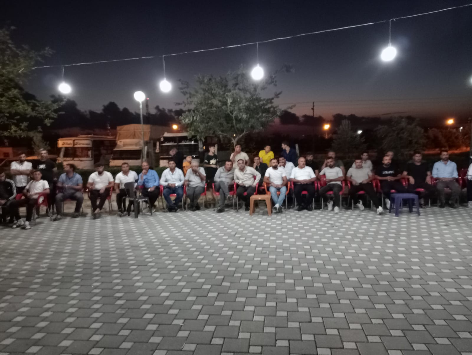 Tarim Iscileri Grevde (1)