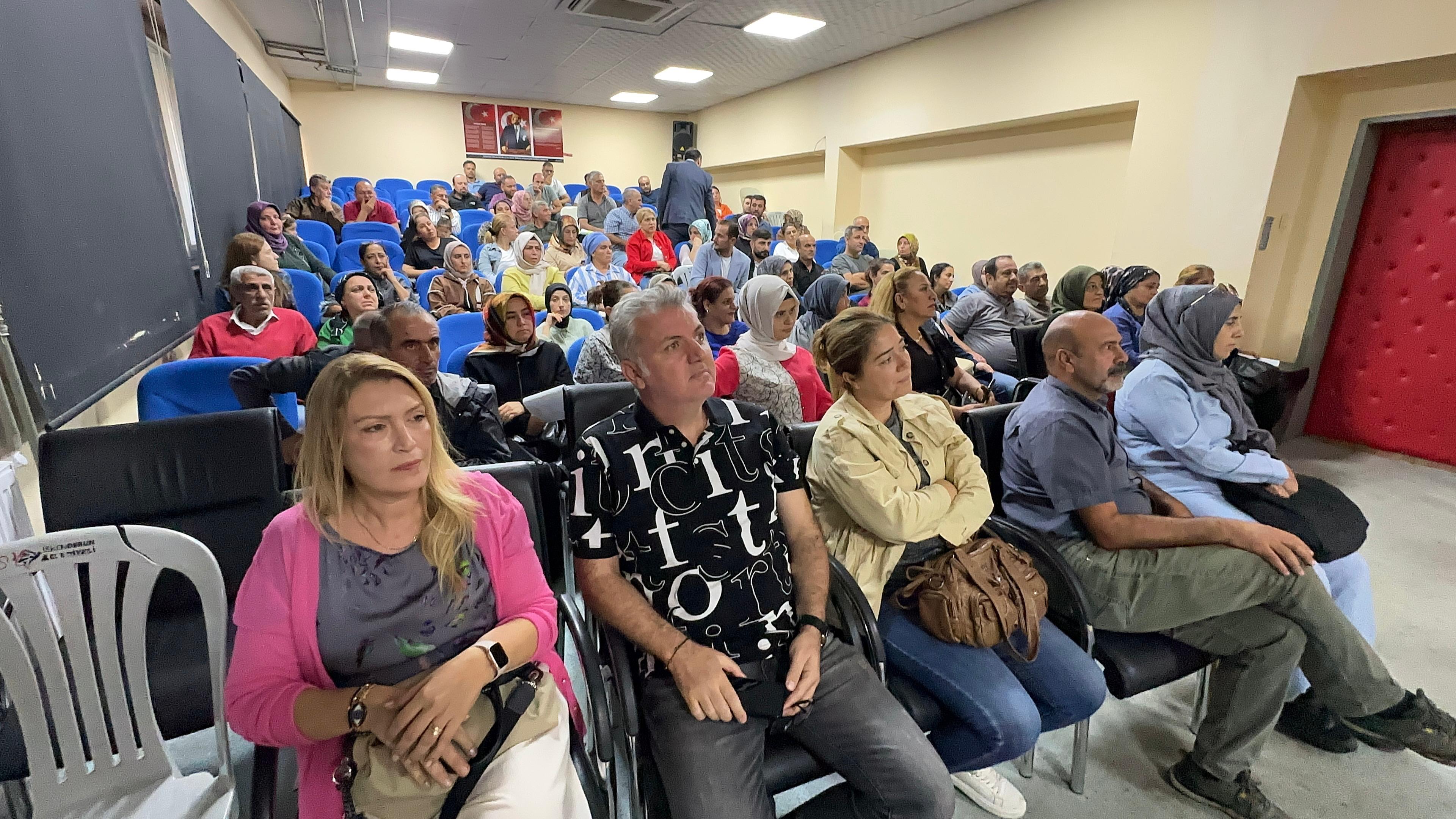 Veliye Uyusturucu Egitimi (7)