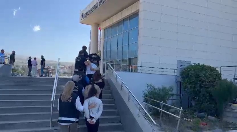 Whatsapp Video 2025 10 17 At 09.19.04.Mp4 Snapshot 00.18.631