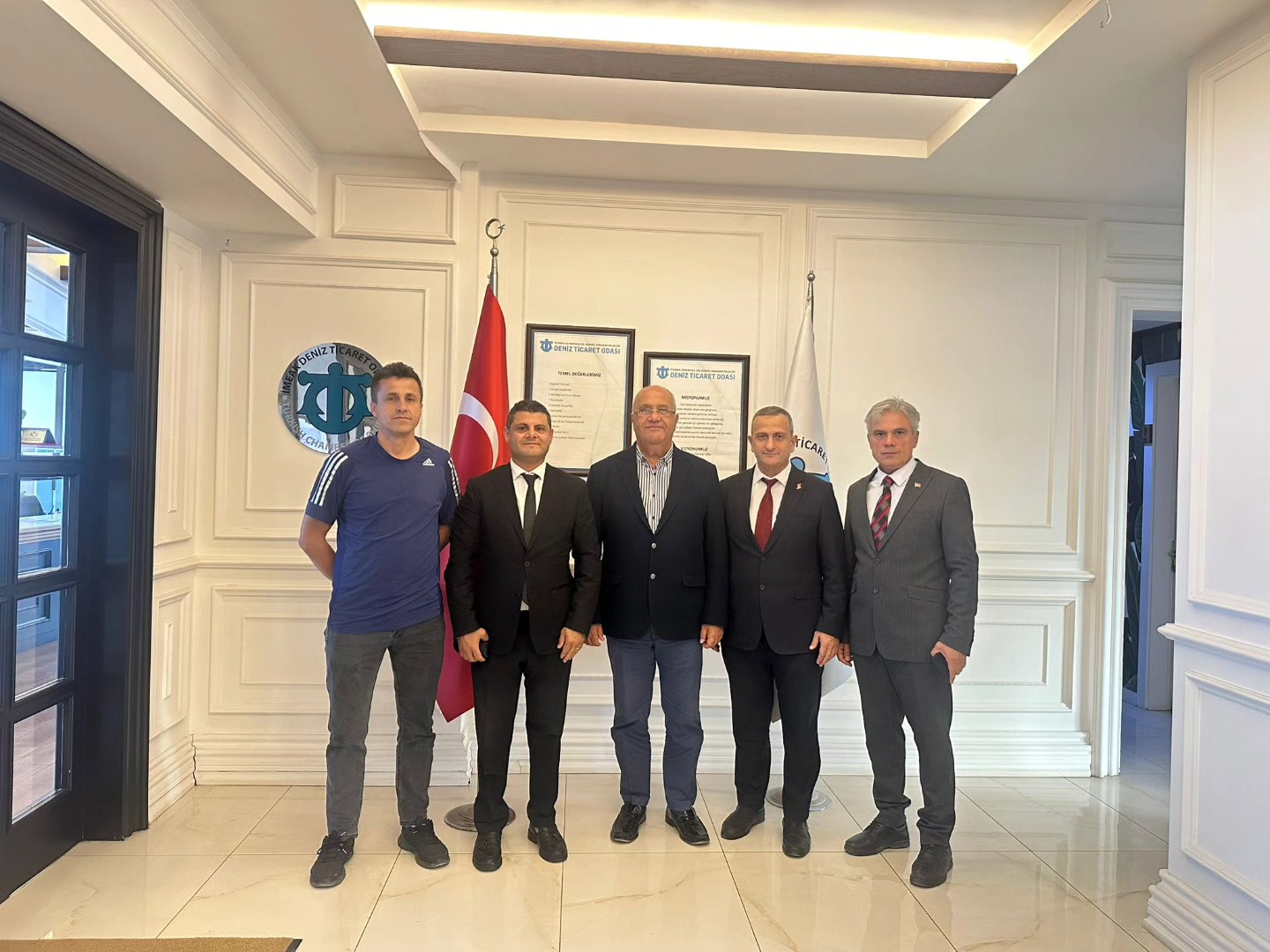 574582611 1259372819566105 1516978407617240182 N