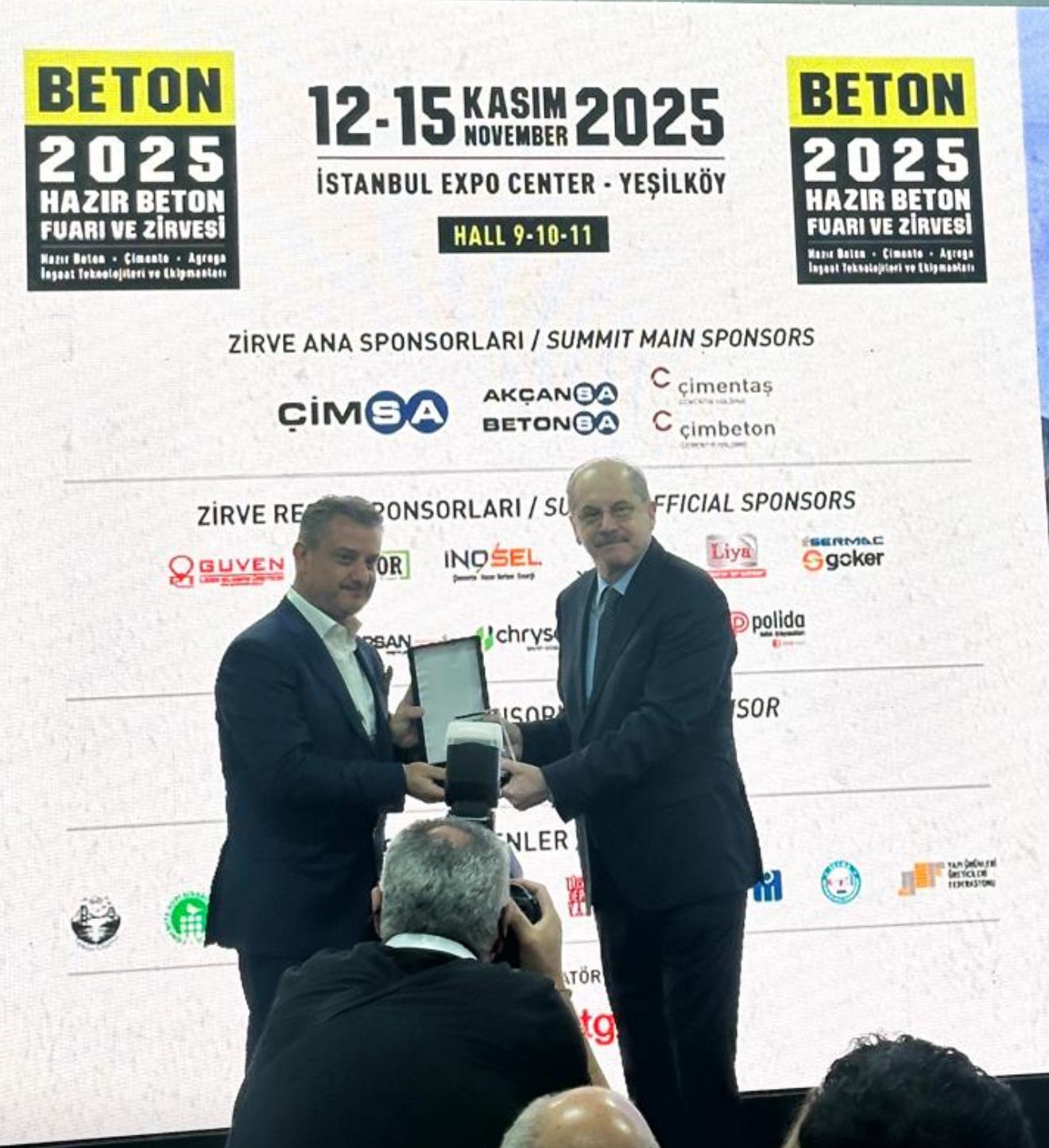 5B7Fcf55 213B 461E A7F3 B3F8D0Bffb86