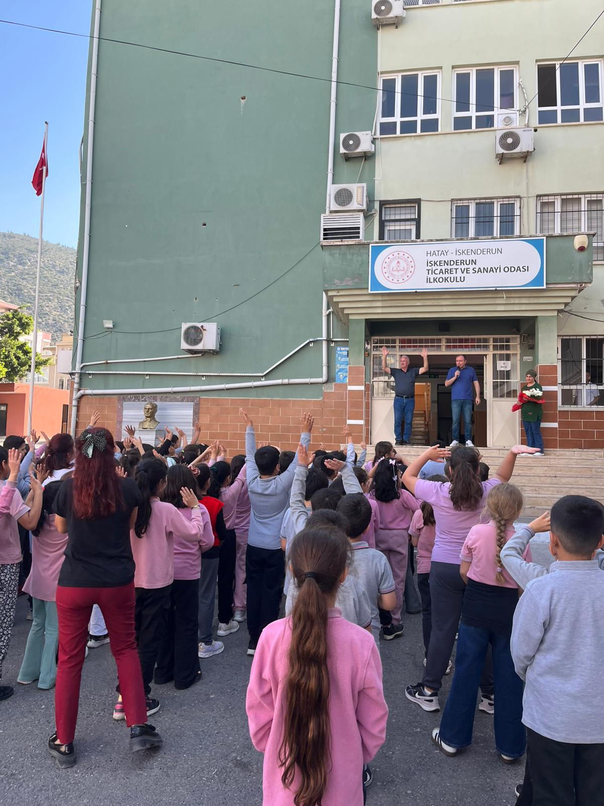 9747F6F1 9946 4Aec Bf05 E06Df71B5607