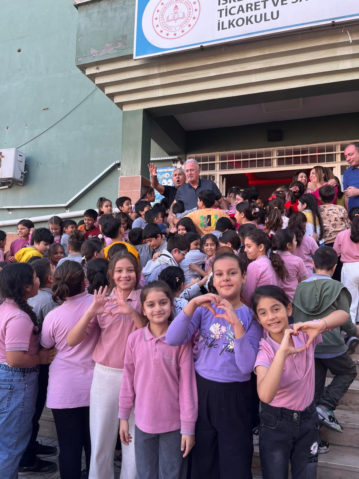 E800Eee6 F25C 40A6 9166 131A174B66D8