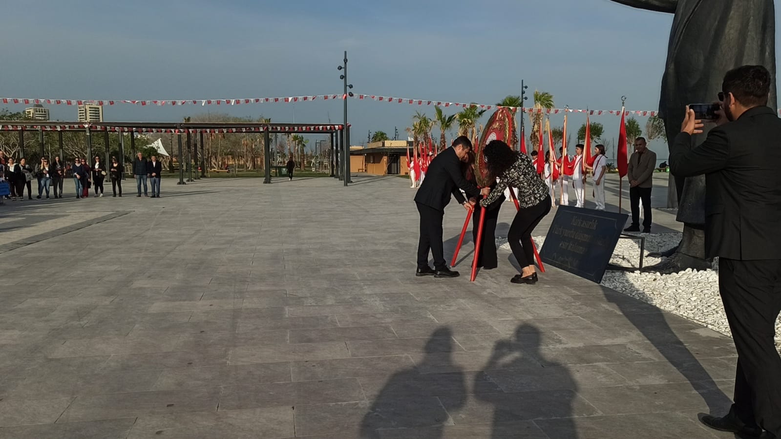 Egitimci Atanin Huzurunda (1)