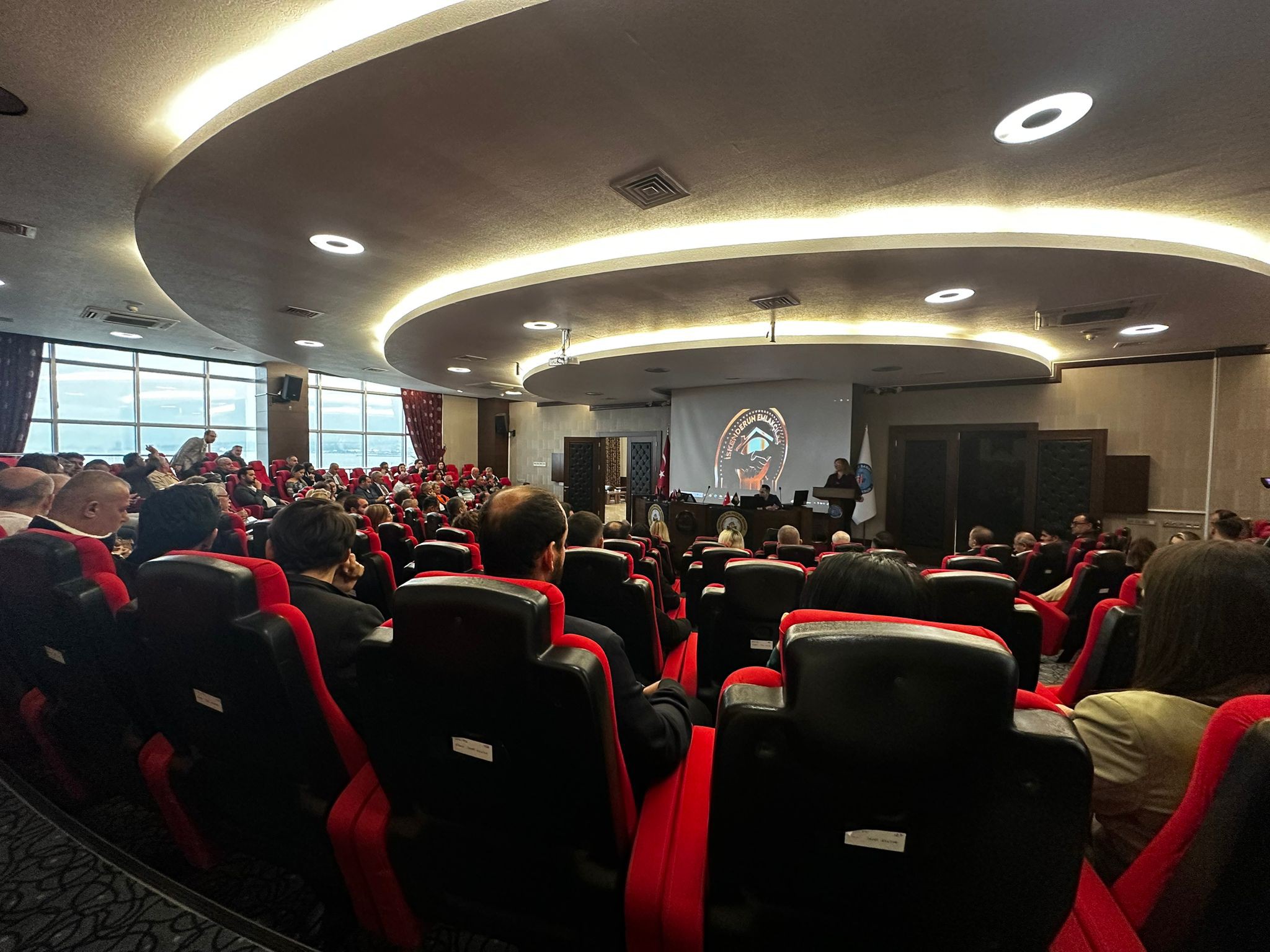 Emlakcılar Dernek (2)