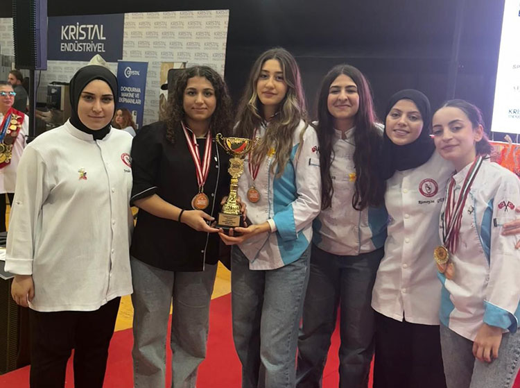 Geleceginsefleri Madalya (1)